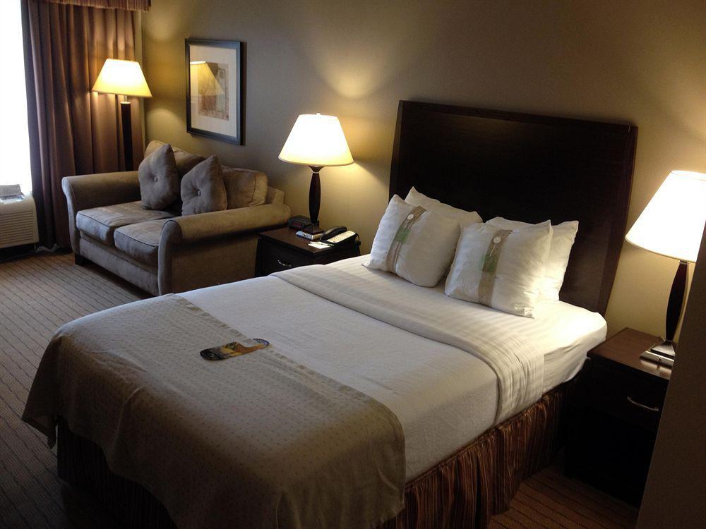 Doubletree By Hilton St. Louis Airport, Mo Hotel Woodson Terrace