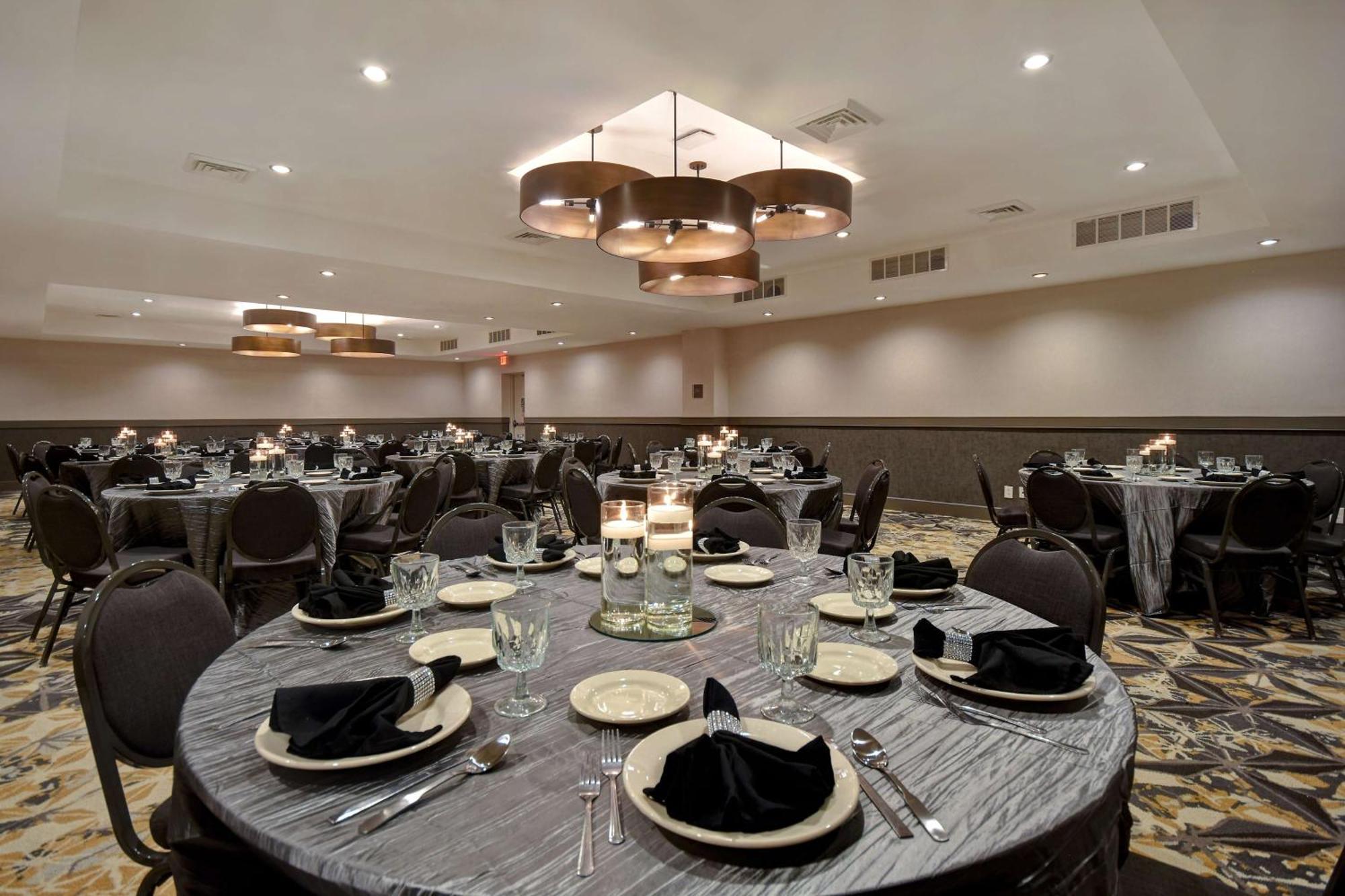 Doubletree By Hilton St. Louis Airport, Mo Hotel 4*