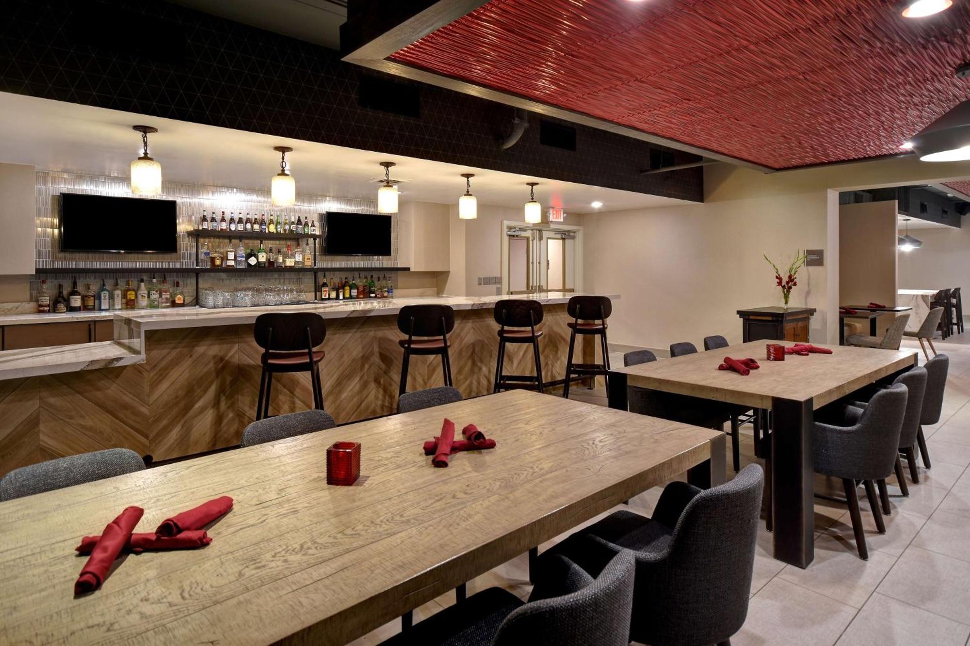 Doubletree By Hilton St. Louis Airport, Mo